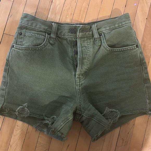 Free people green shorts - Picture 1 of 5